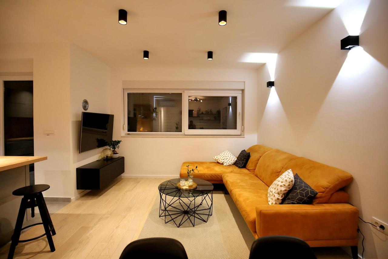 Esso Roof Terrace Apartment Zadar Eksteriør billede