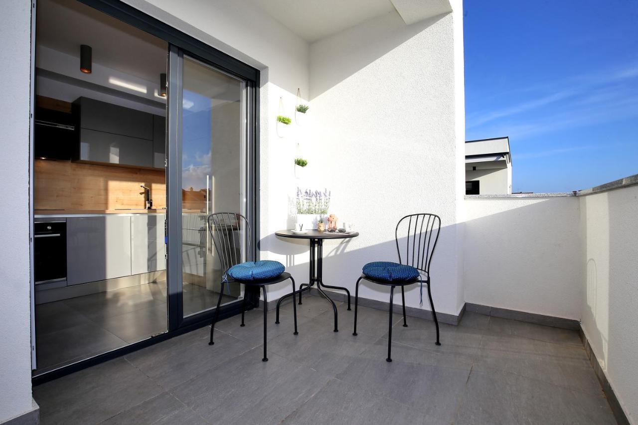 Esso Roof Terrace Apartment Zadar Eksteriør billede